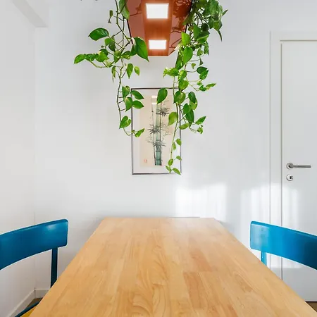 Cosmopolitan House - Modern Bocconi Apartmán Milán