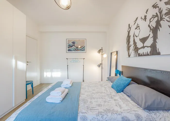 Cosmopolitan House - Modern Bocconi Apartmán